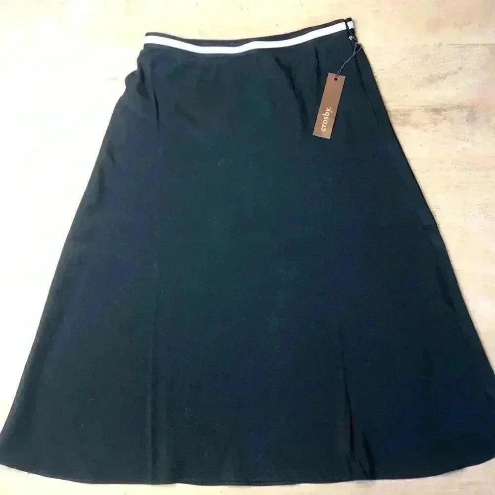 NWT Crosby skirt size small